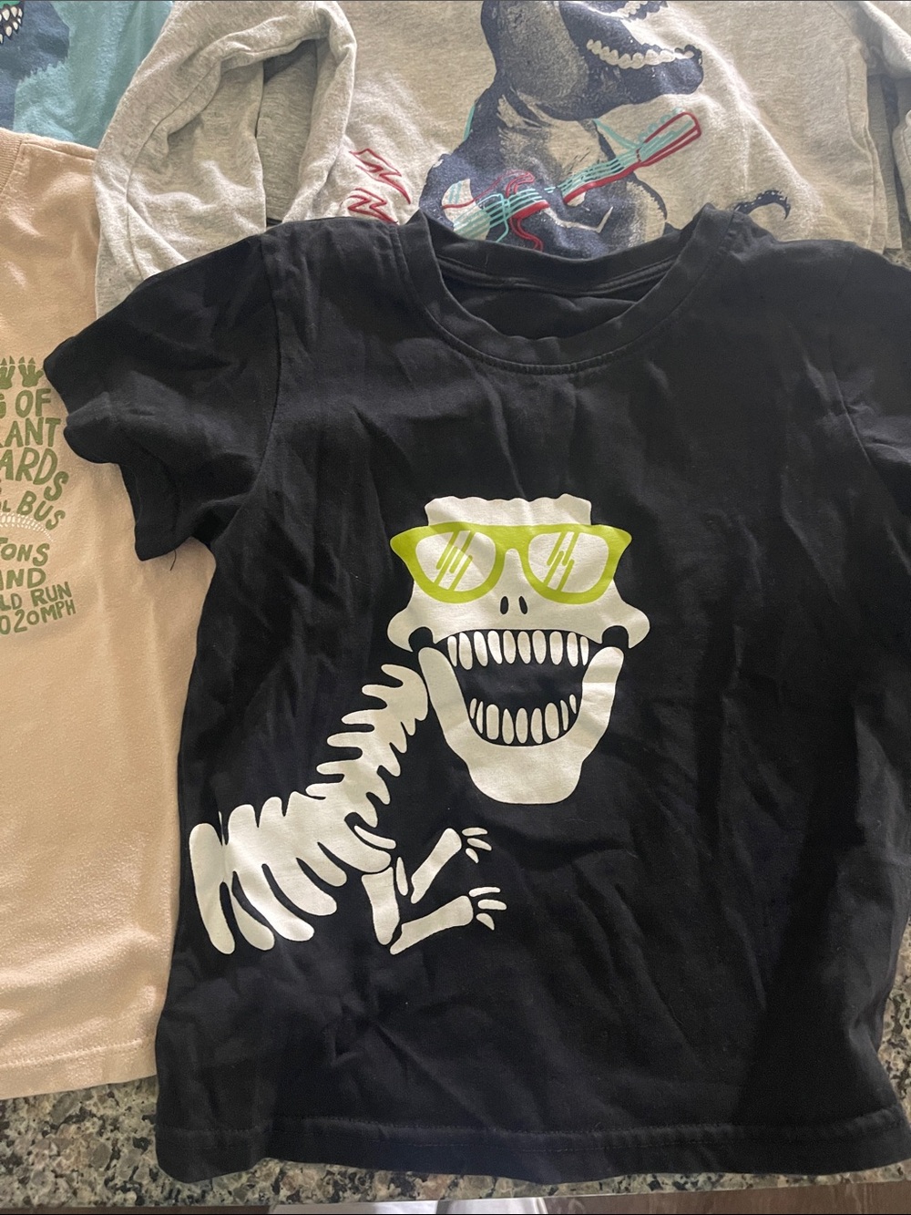 Kids 5T lot of dinosaur tops! 7 items